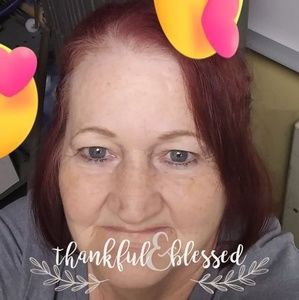 Meet your Posher, Pamela